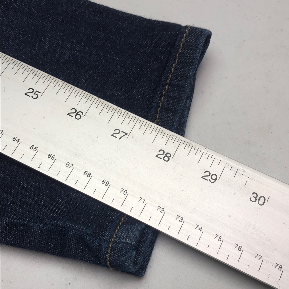 Universal Thread Women's High Rise Blue Jeans - Picture 7 of 11